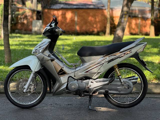 thu mua xe máy cũ tại Quận 10